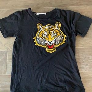 LF Tiger shirt